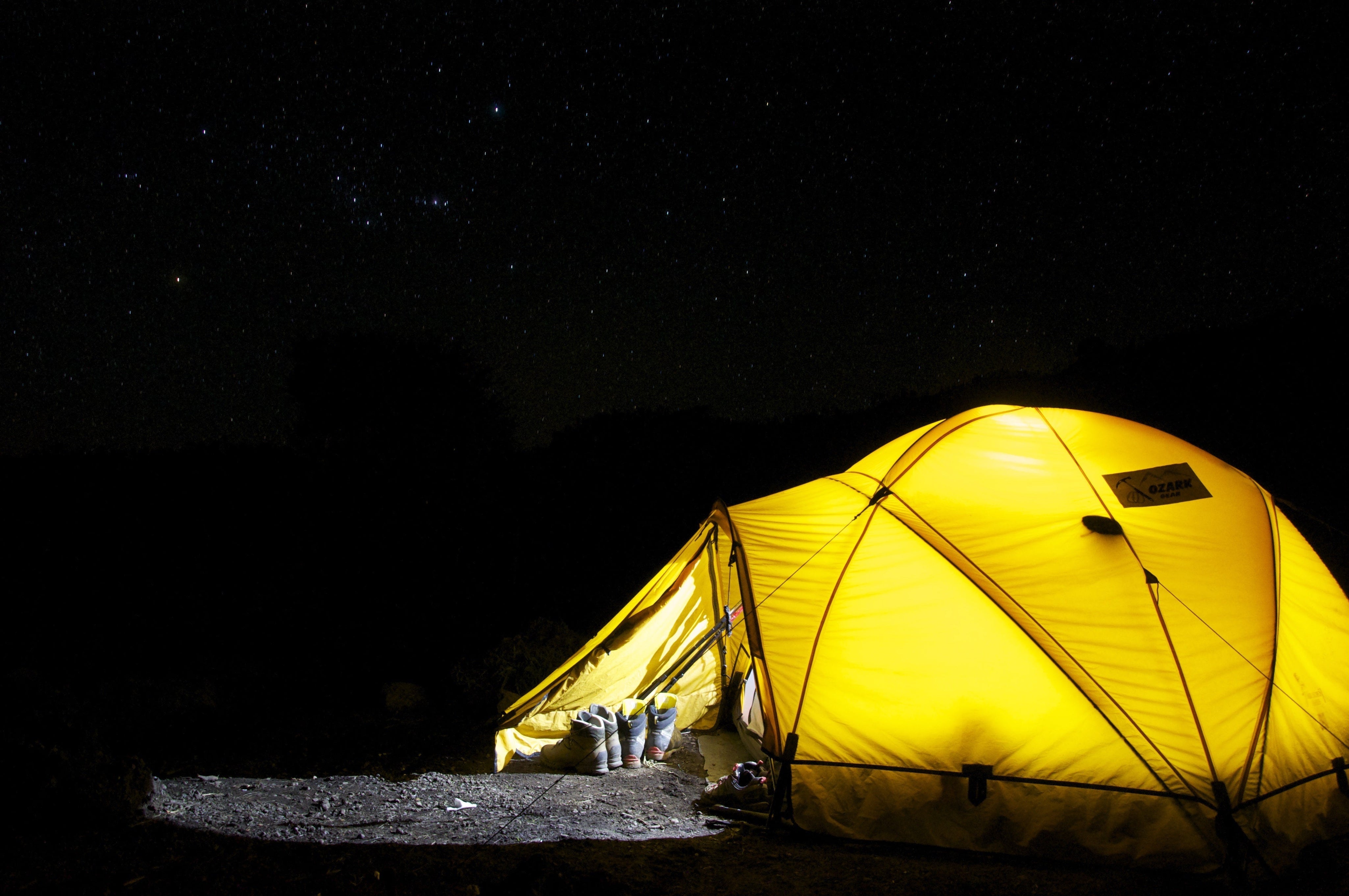 Off-grid camping
