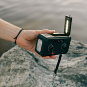 Vevradio 4000 mAh - Multifunktionell med solcell och powerbank
